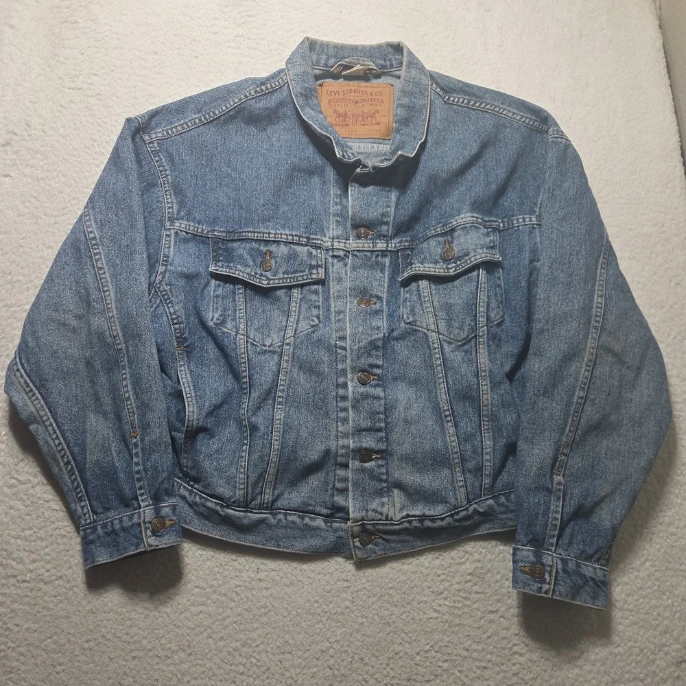 VTG 90s Levis Denim Jacket Mens Size Large Blue Denim Trucker‎ 70598 4891